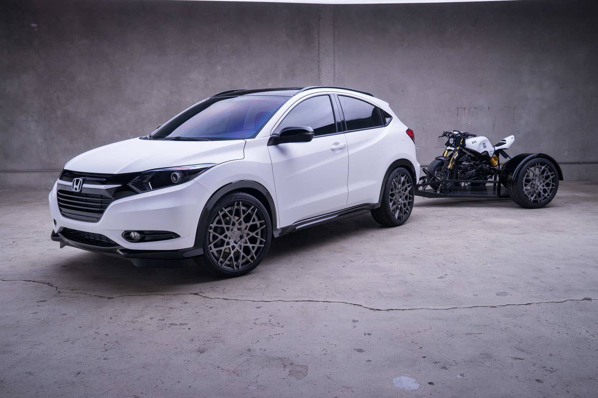 honda hr-v with grom