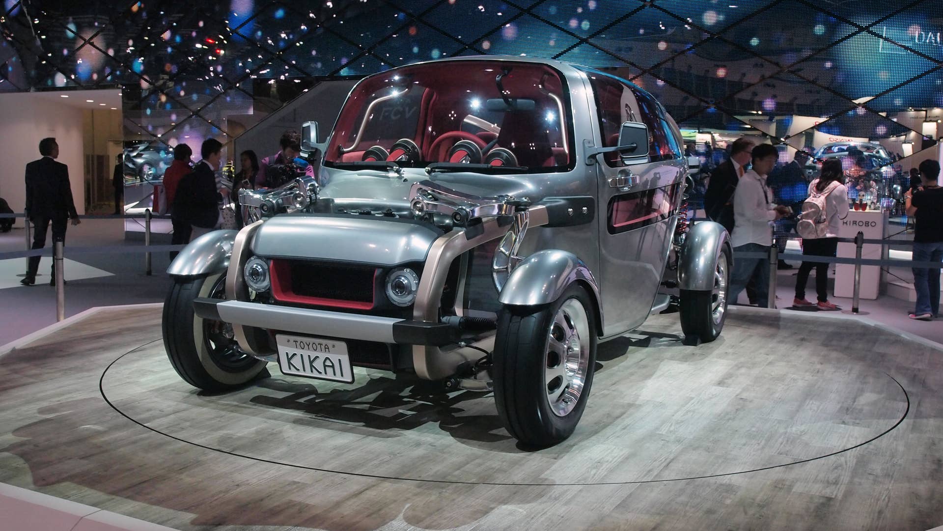 Toyota Kikai Concept front 3/4