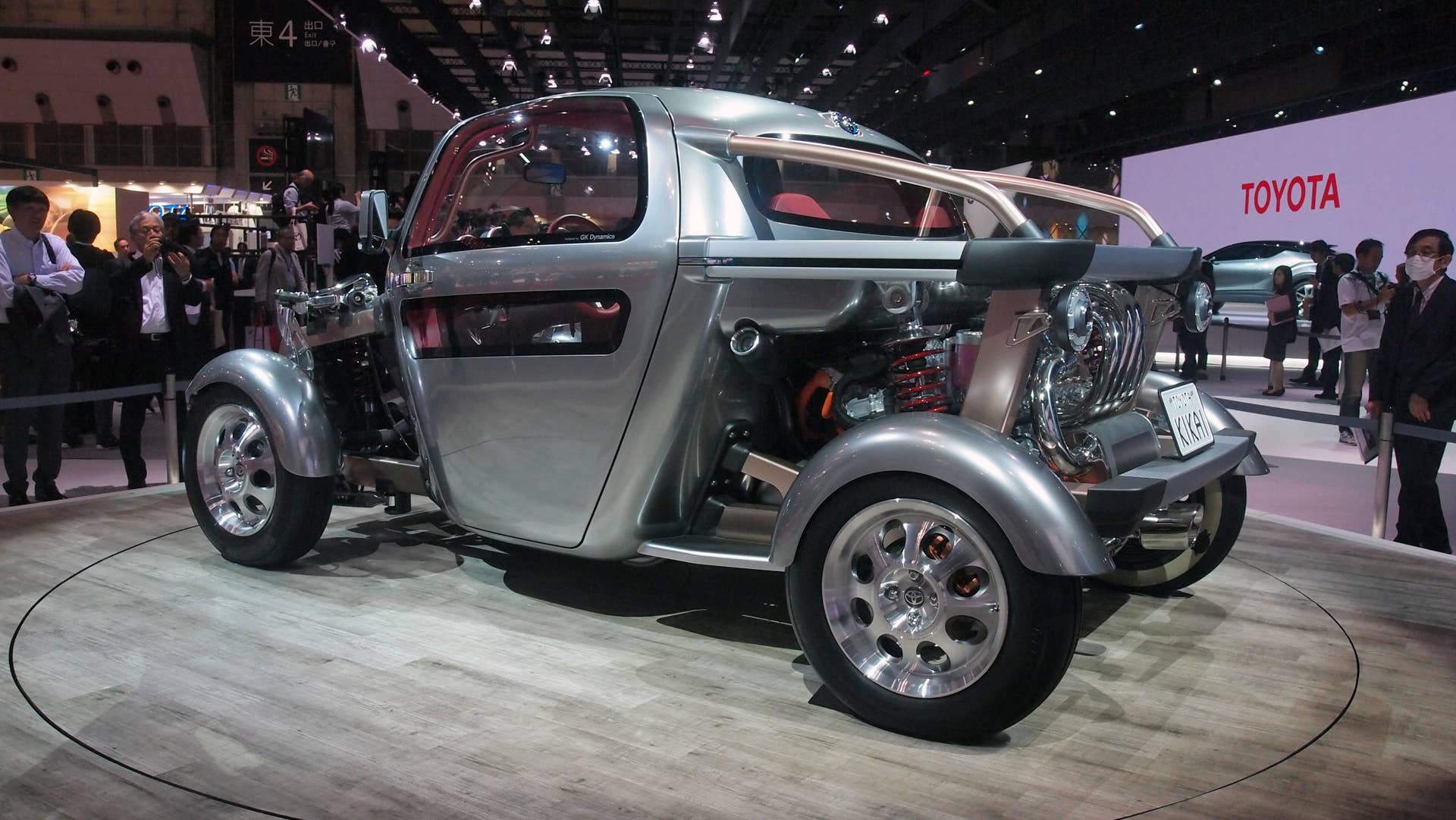 Toyota Kikai Concept rear 3/4