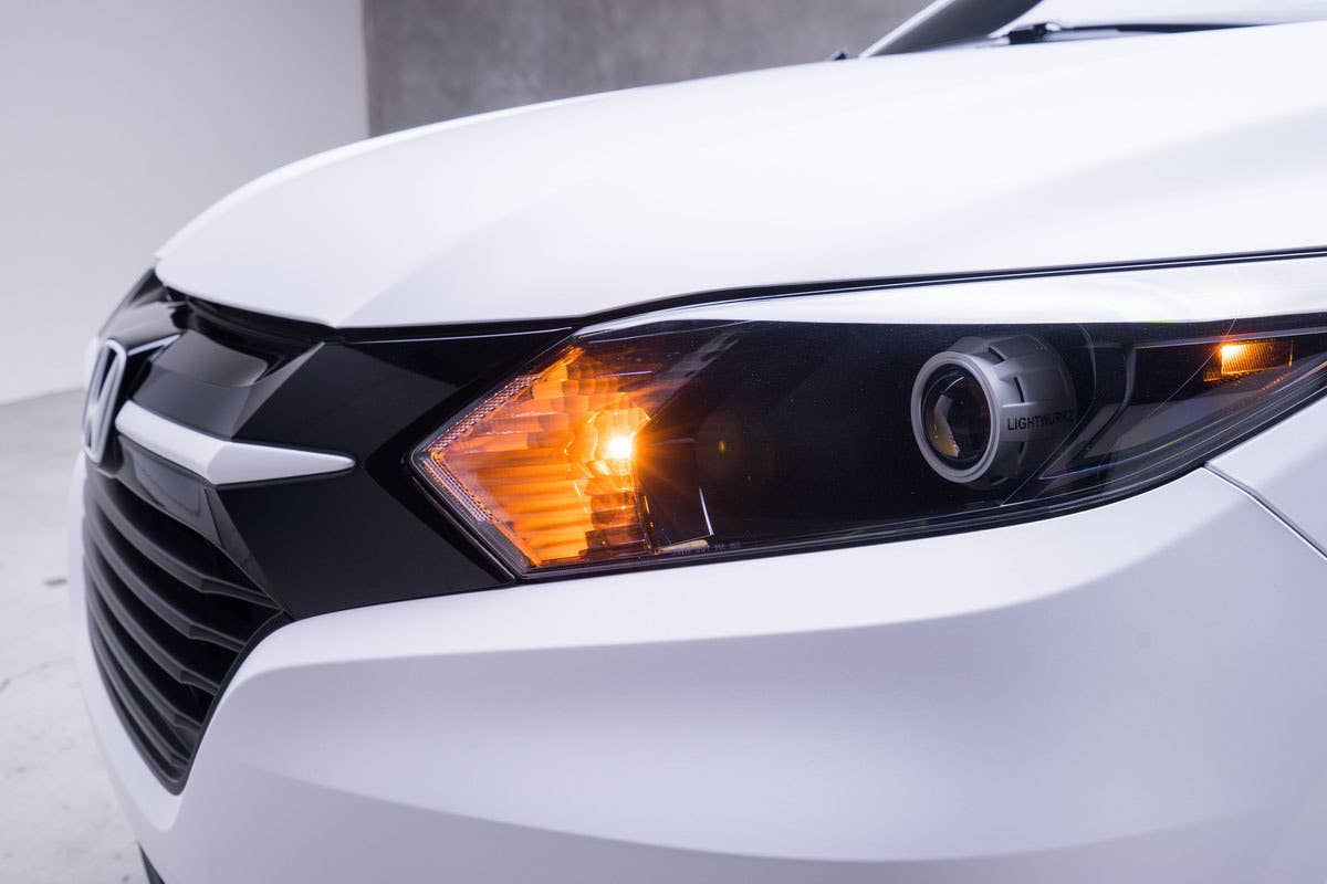 honda hr-v headlight detail
