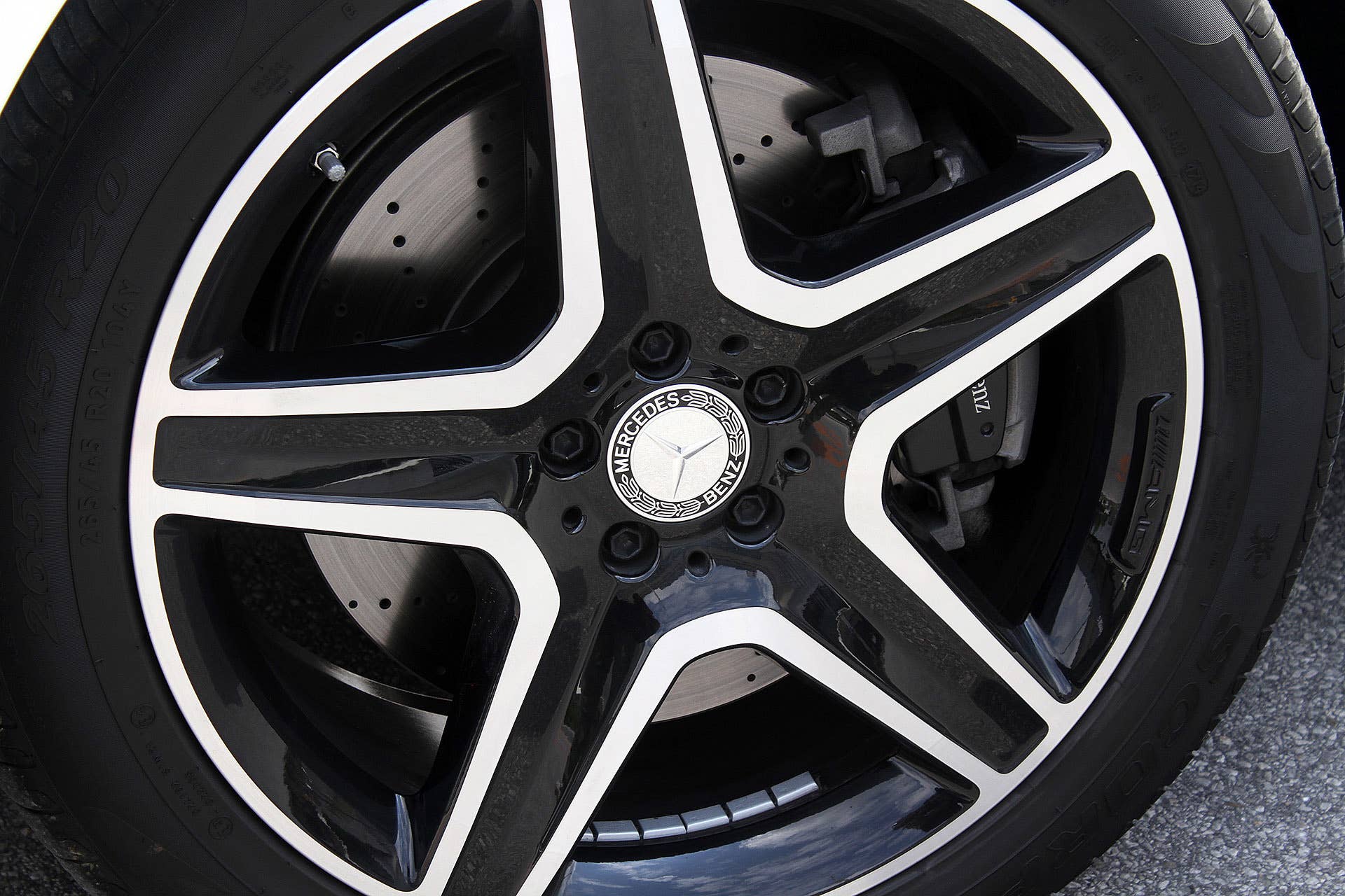 2016 Mercedes-Benz GLE wheel