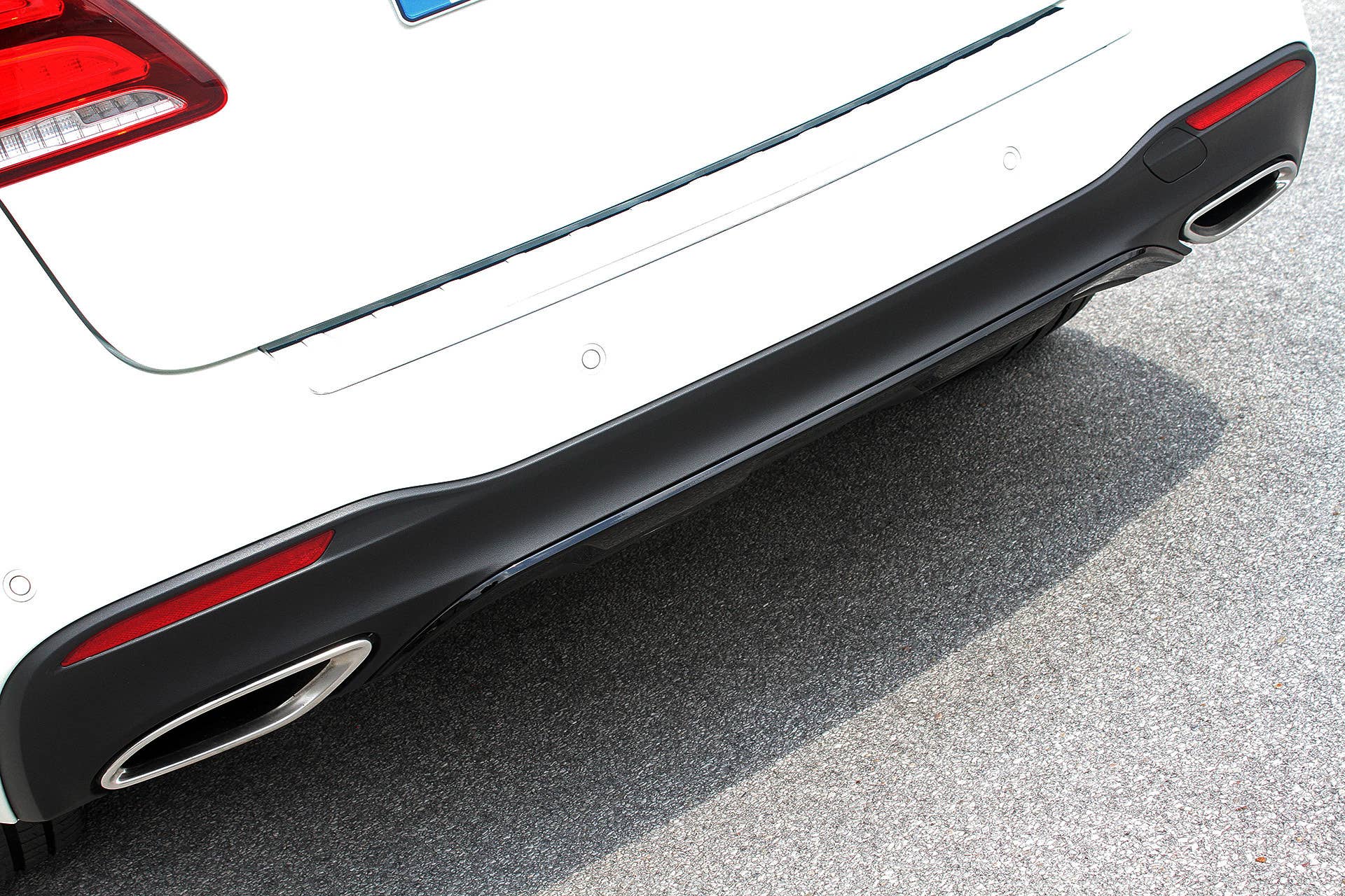 2016 Mercedes-Benz GLE rear fascia