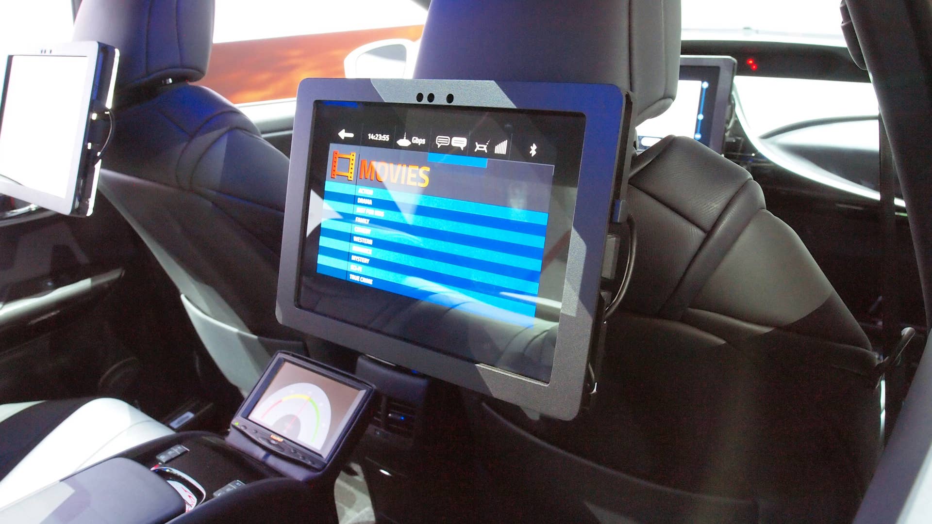 Toyota Mirai Kymeta Research Vehicle 001