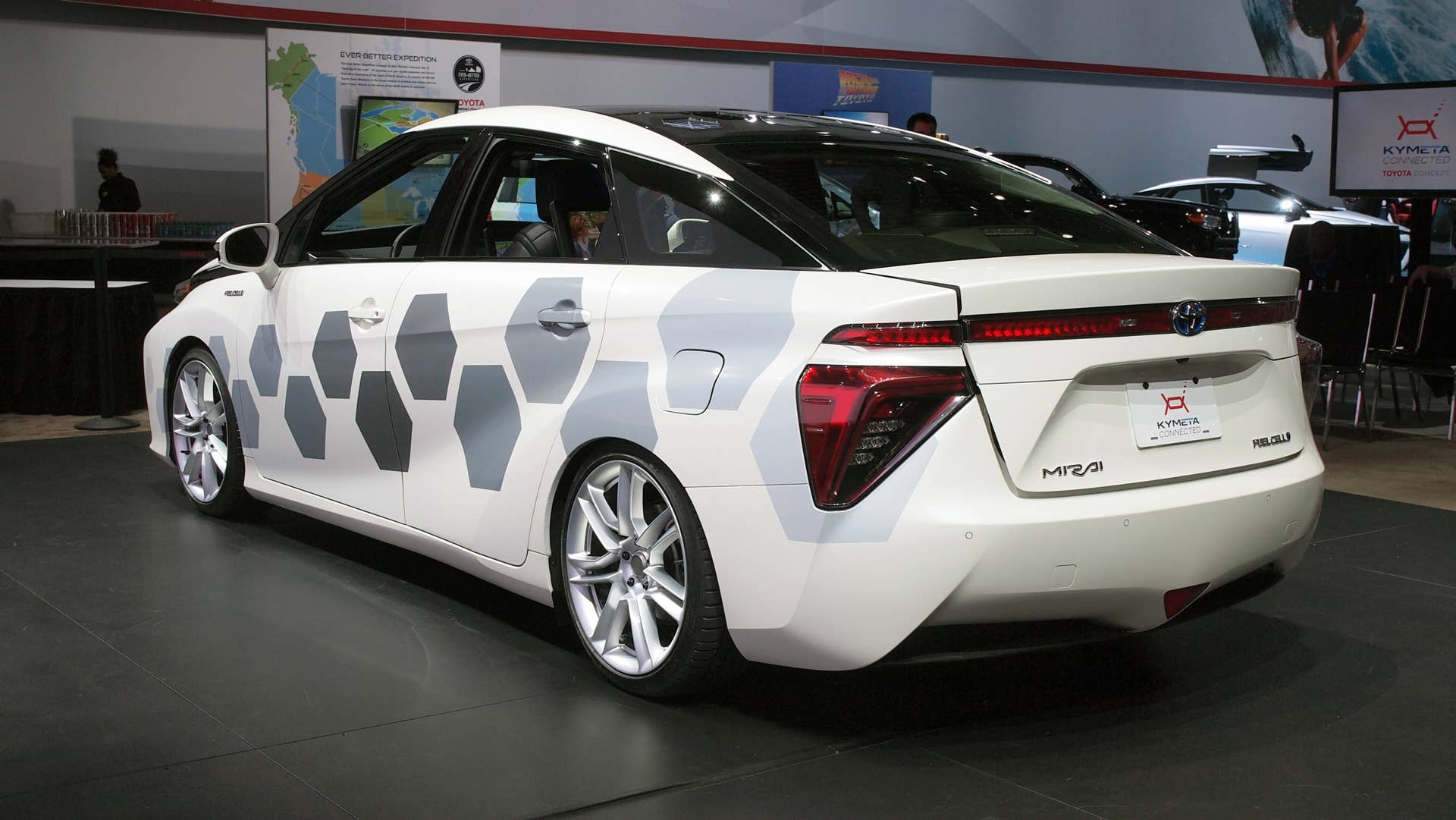 Toyota Mirai Kymeta Research Vehicle 001