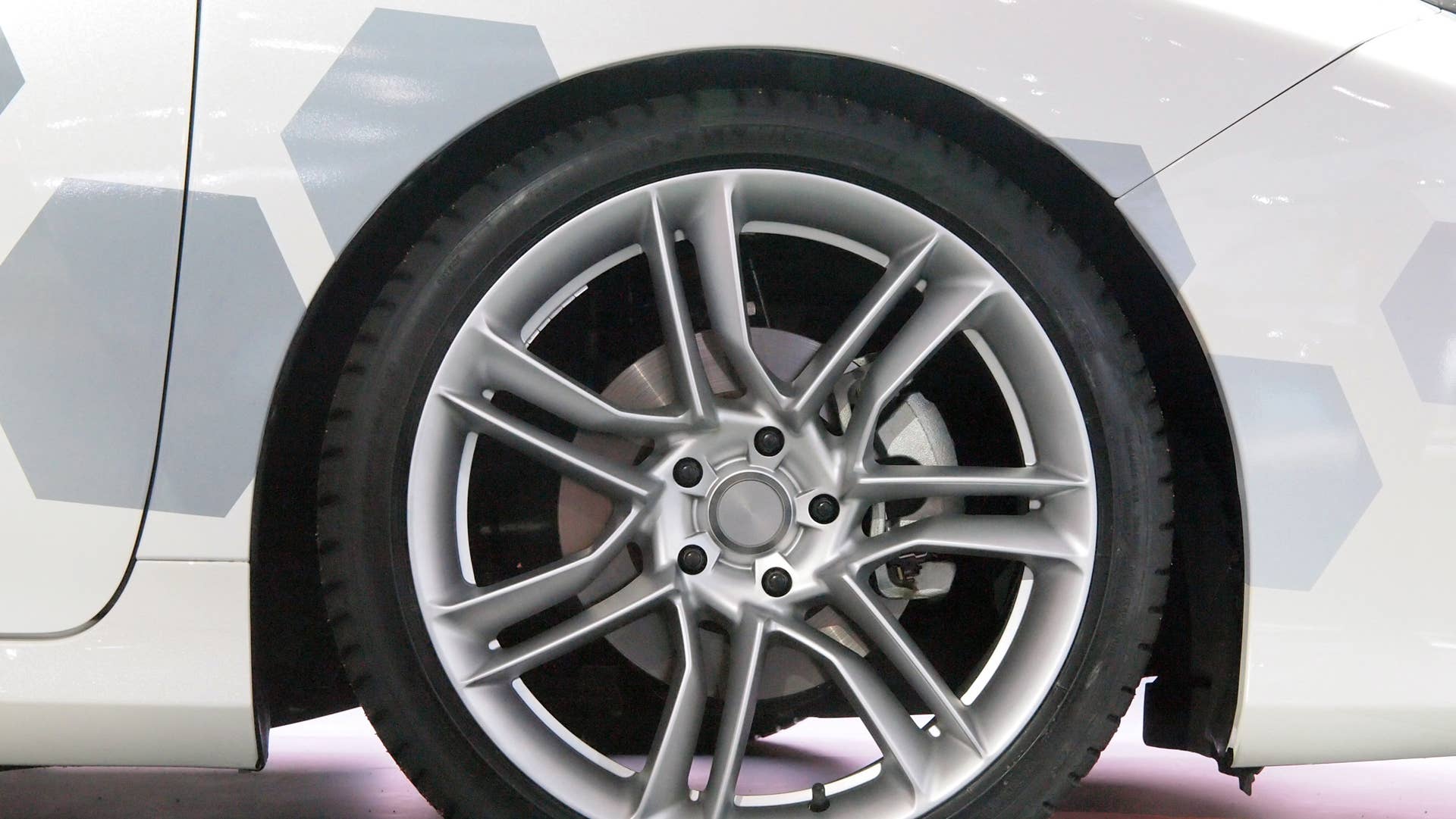 Toyota Mirai Kymeta Research Vehicle 001