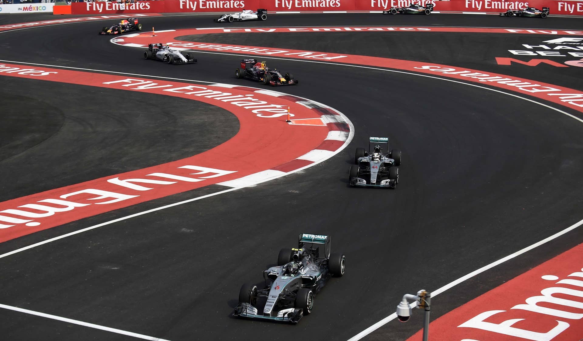 AUTO-PRIX-F1-MEX-RACE-ROSBERG-HAMILTON