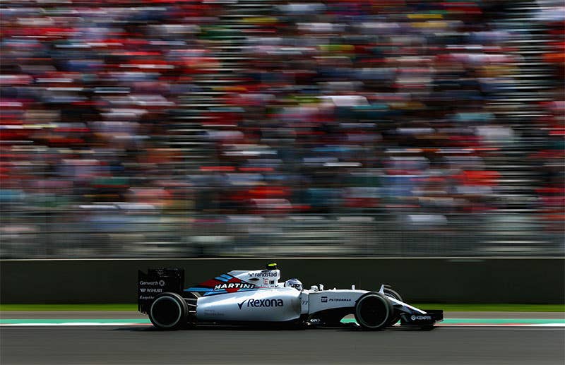 Valtteri Bottas drives during the 2015 Mexican F1 Grand Prix.