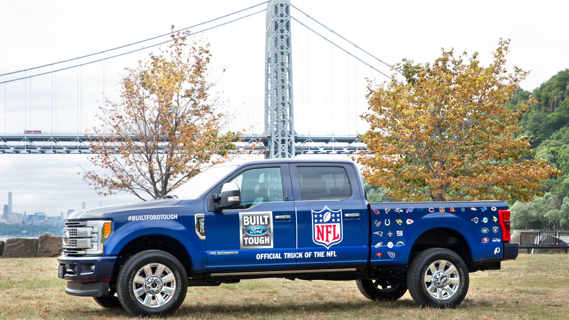 Ford F-Series NFL Sponsorship Side Exterior