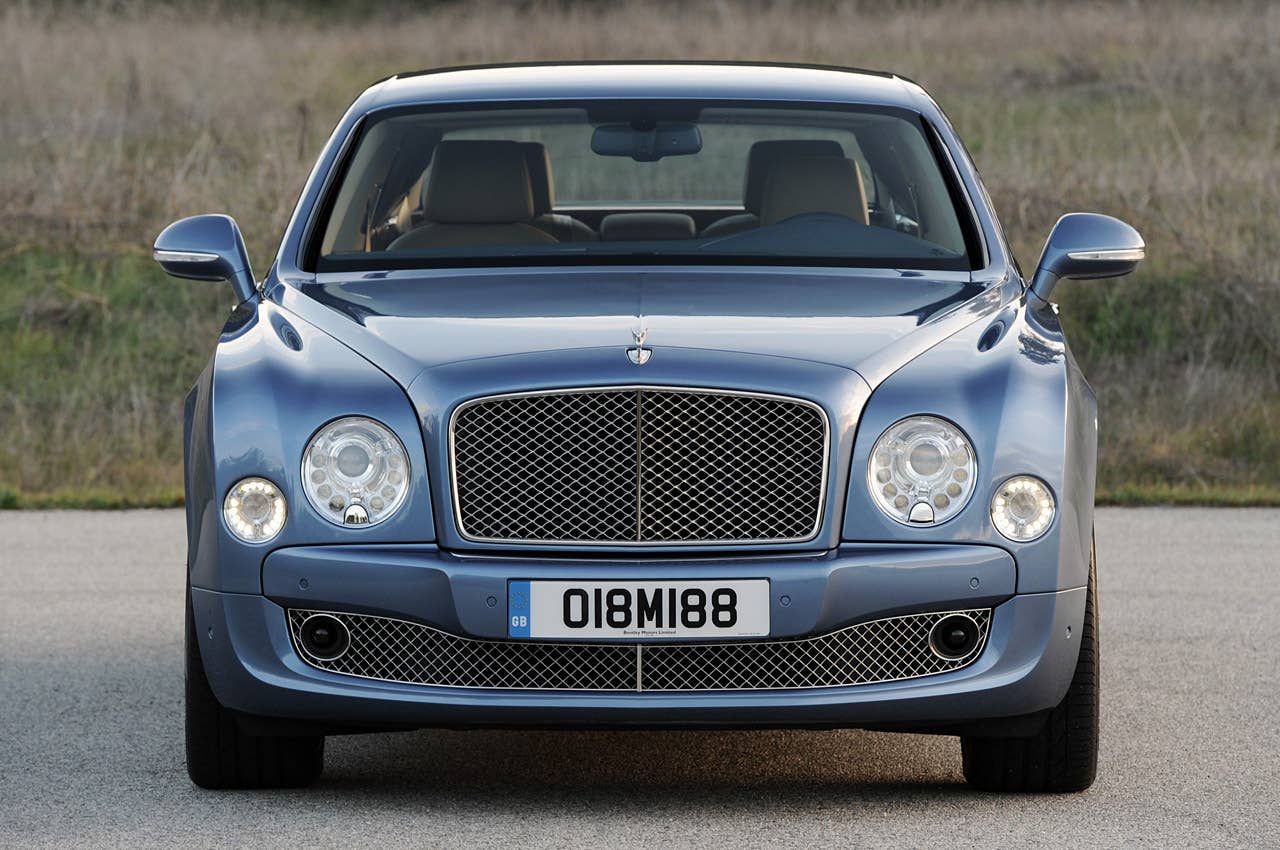 2011 Bentley Mulsanne front view