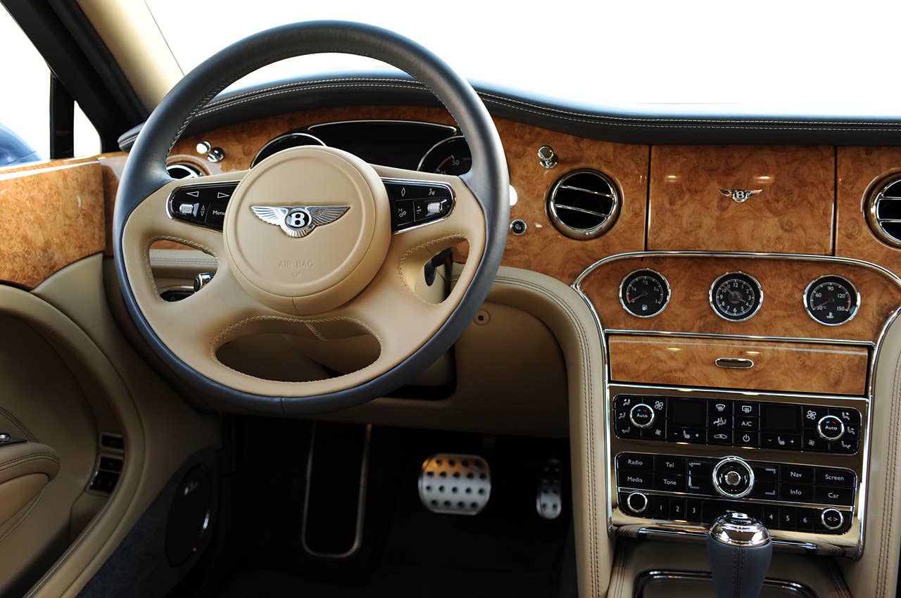 2011 Bentley Mulsanne interior