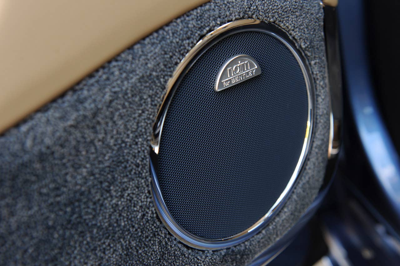 2011 Bentley Mulsanne door speaker