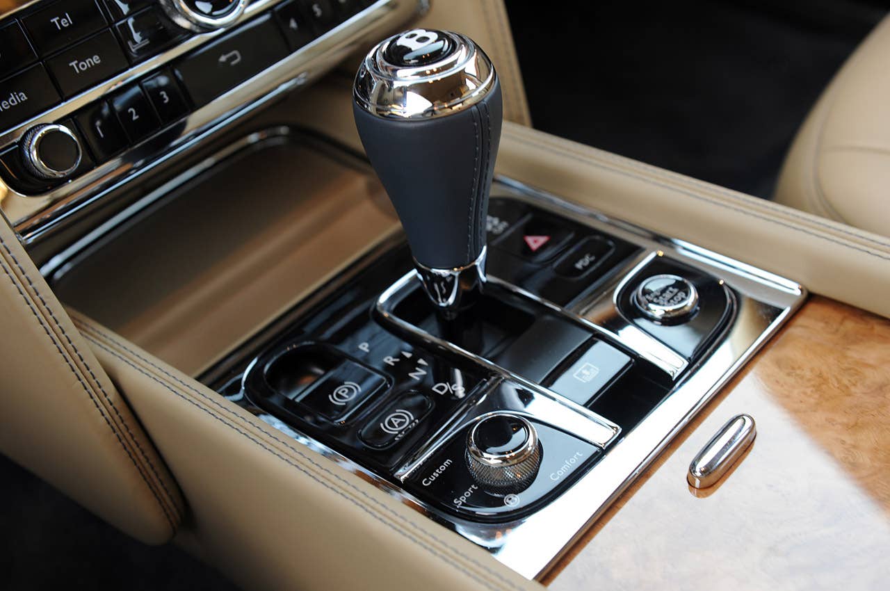 2011 Bentley Mulsanne shifter