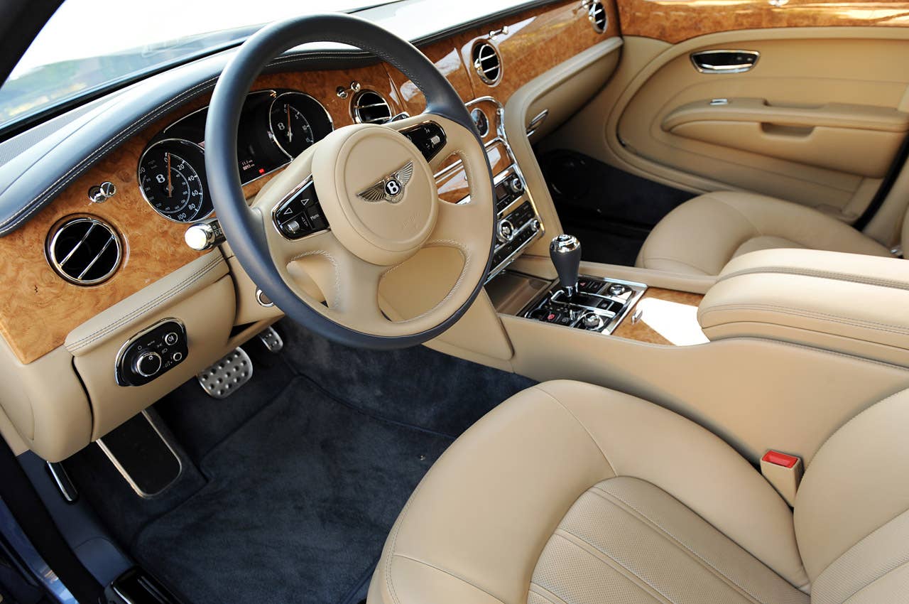 2011 Bentley Mulsanne interior