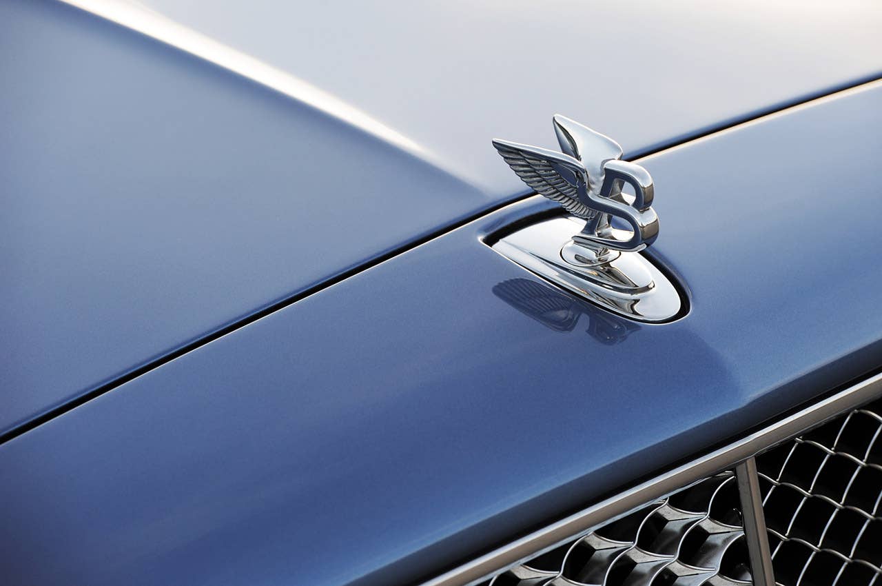 2011 Bentley Mulsanne hood ornament