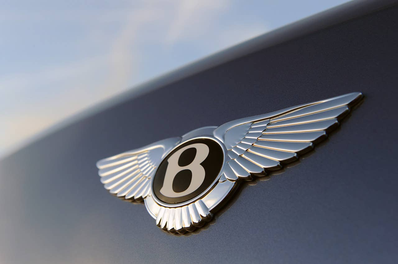 2011 Bentley Mulsanne badge