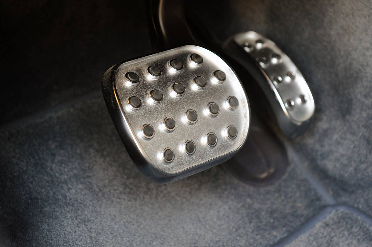 2011 Bentley Mulsanne pedals