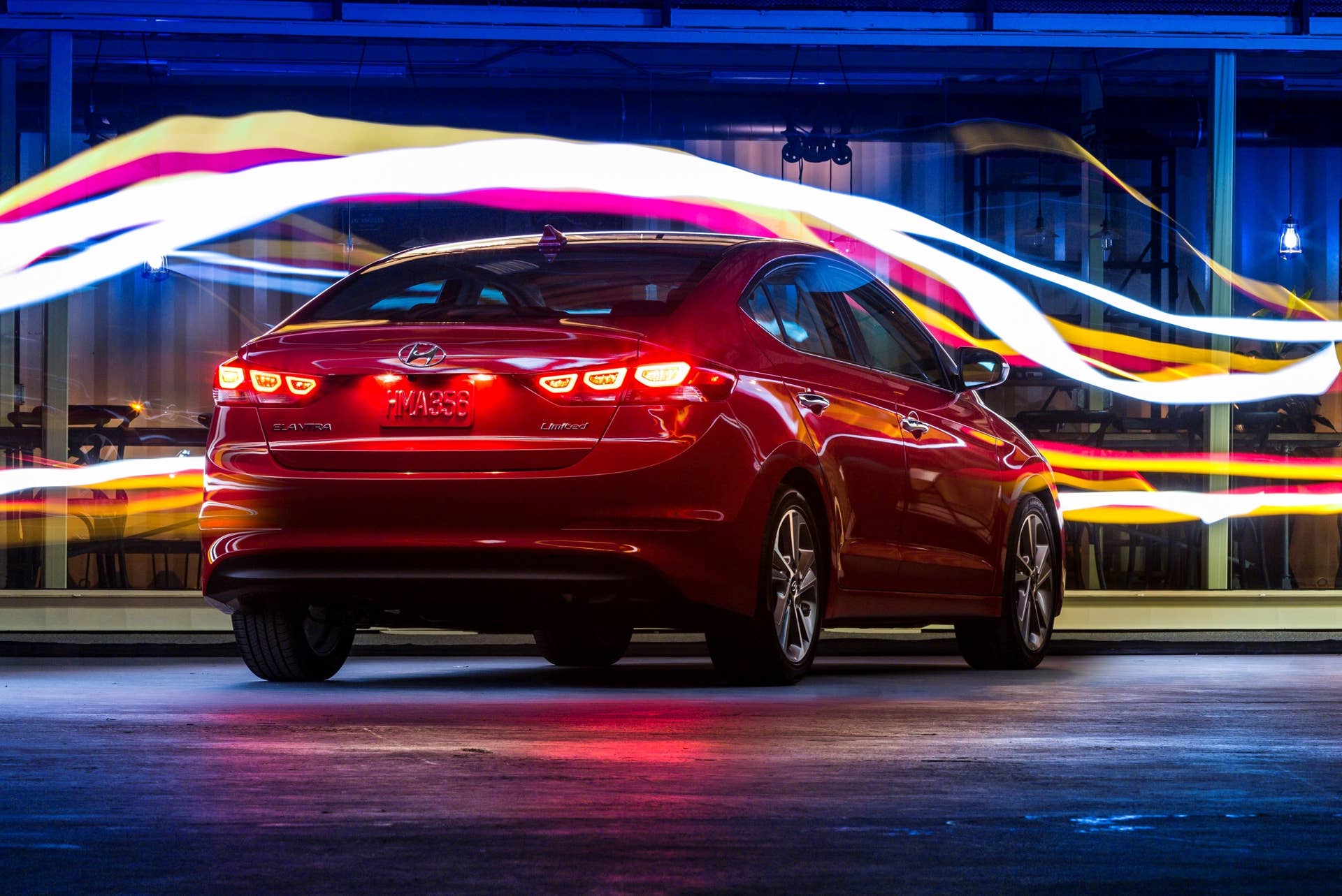 2017 Hyundai Elantra sedan rear three-quarter
