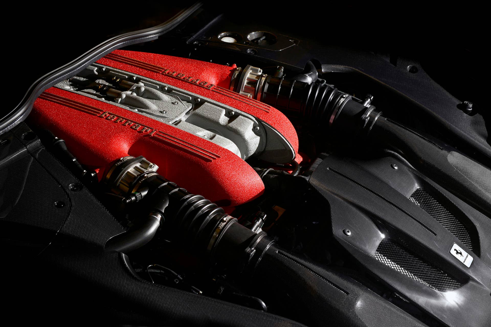 Ferrari F12 TdF engine
