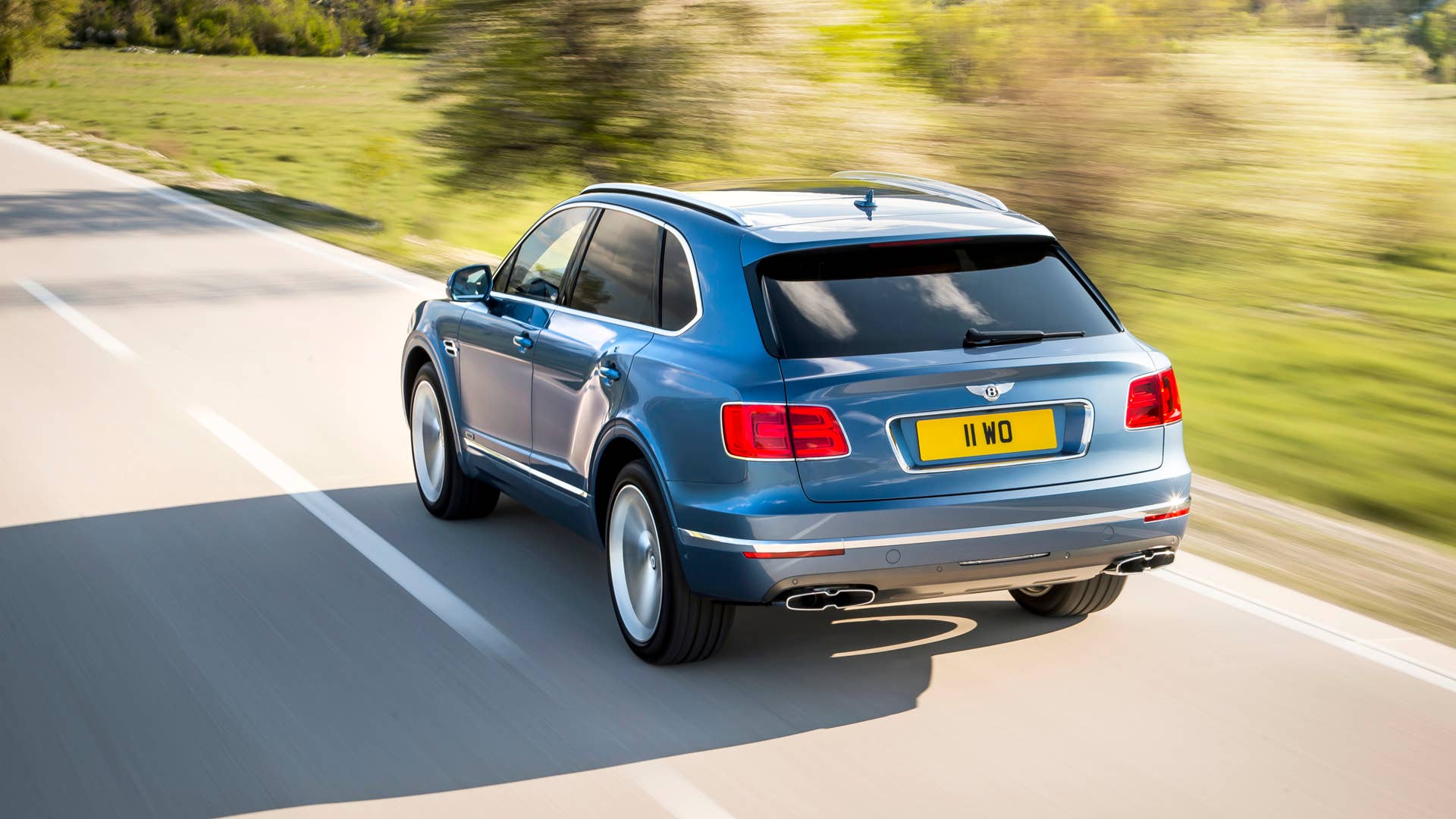2018 Bentley Bentayga Diesel Three Quarter Rear End Exterior