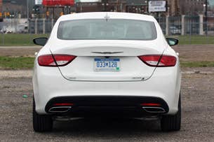 2015 Chrysler 200S AWD