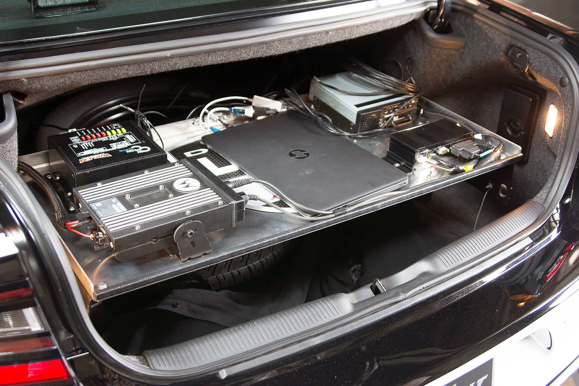 trunk computer dodge charger pursuit cargo