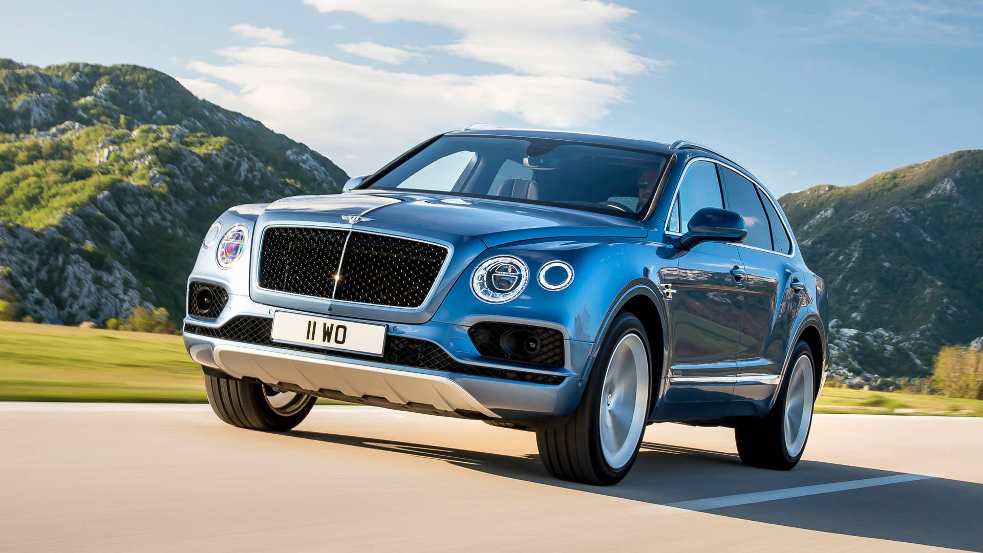 2018 Bentley Bentayga Diesel Front End Exterior