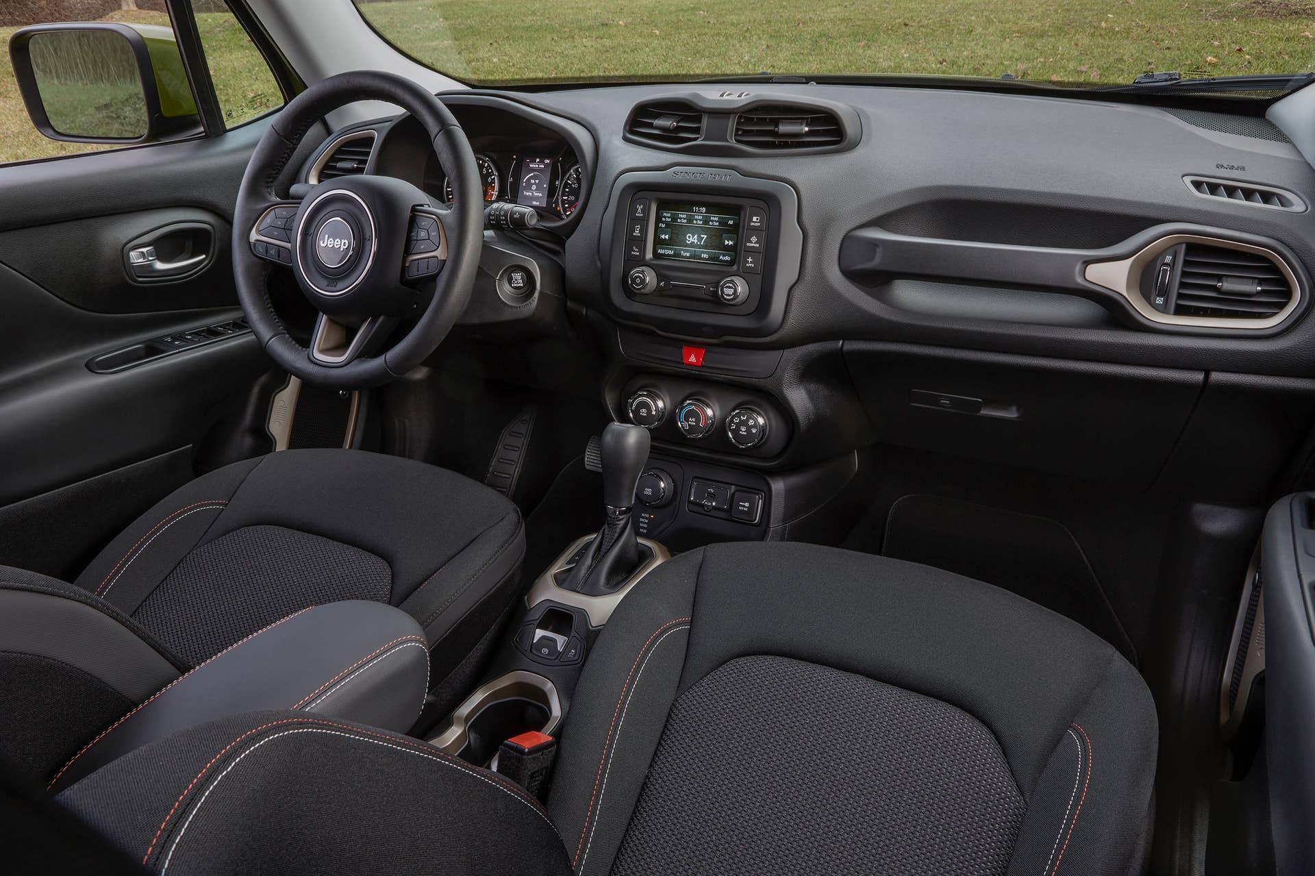 2016 Jeep Renegade 75th Anniversary Edition interior