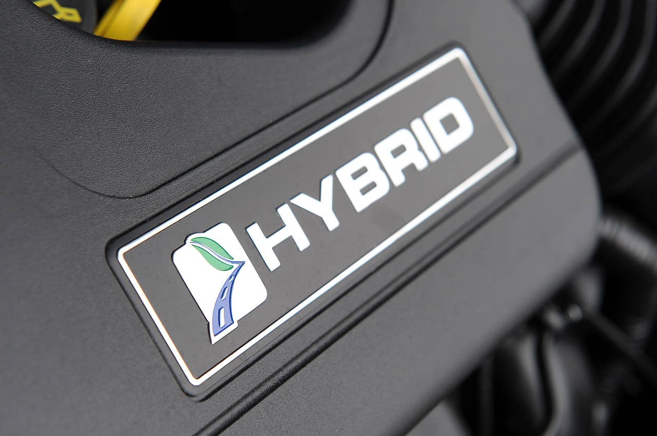 2013 Ford C-Max Hybrid engine detail