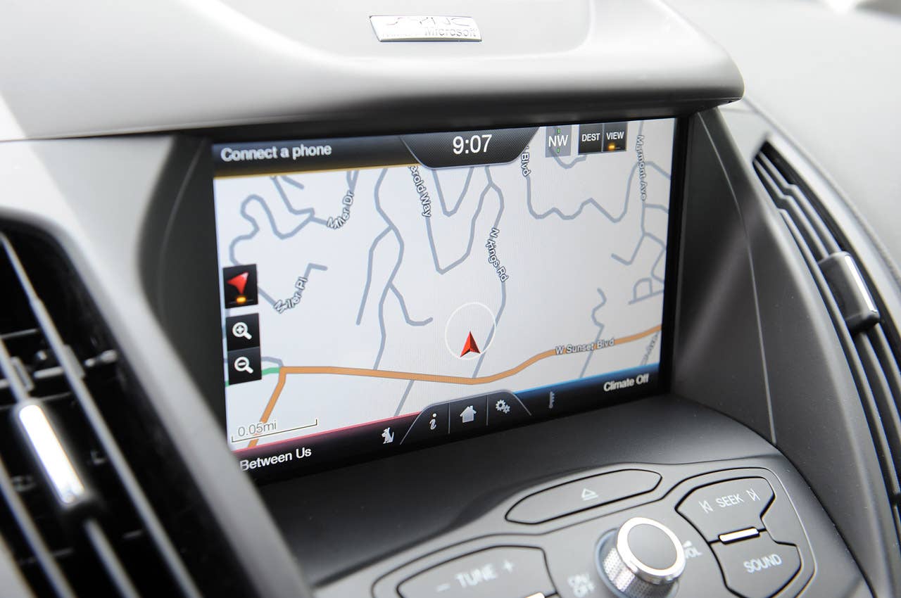 2013 Ford C-Max Hybrid navigation system