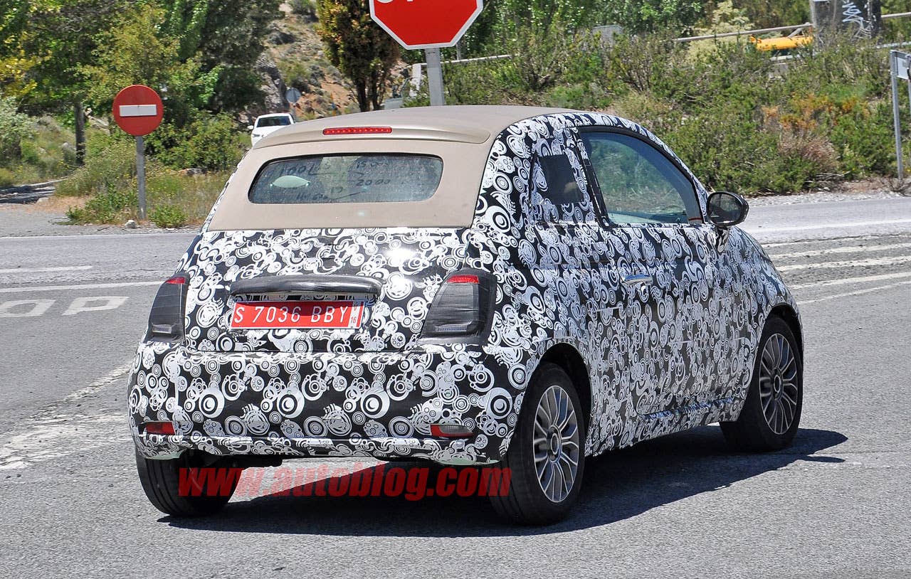camouflaged fiat 500c taillights spy shot