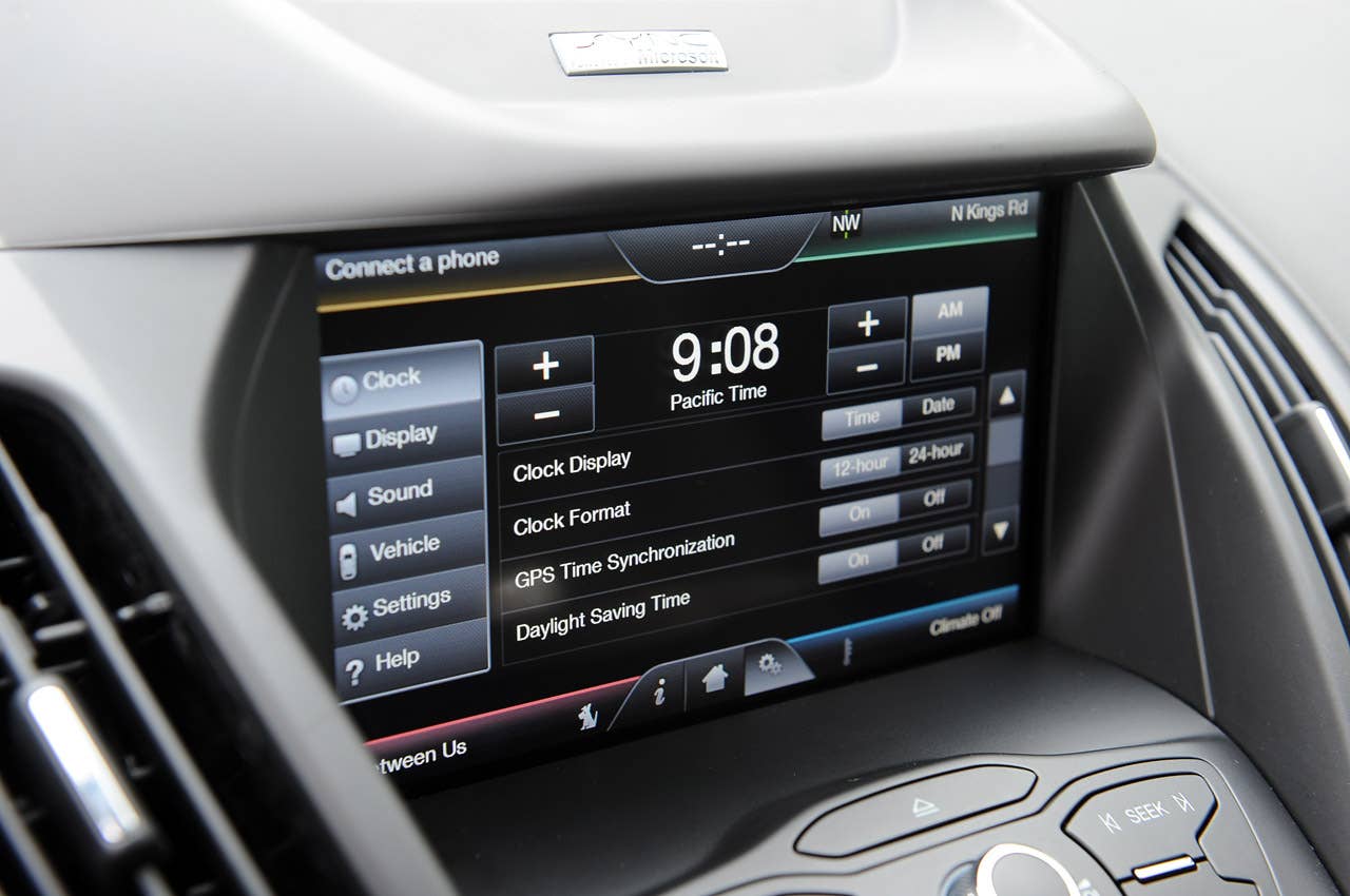 2013 Ford C-Max Hybrid settings display
