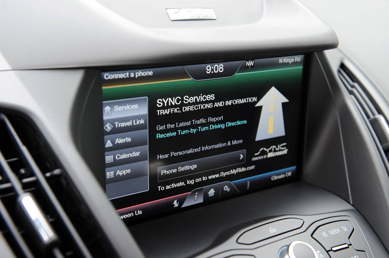 2013 Ford C-Max Hybrid SYNC services display