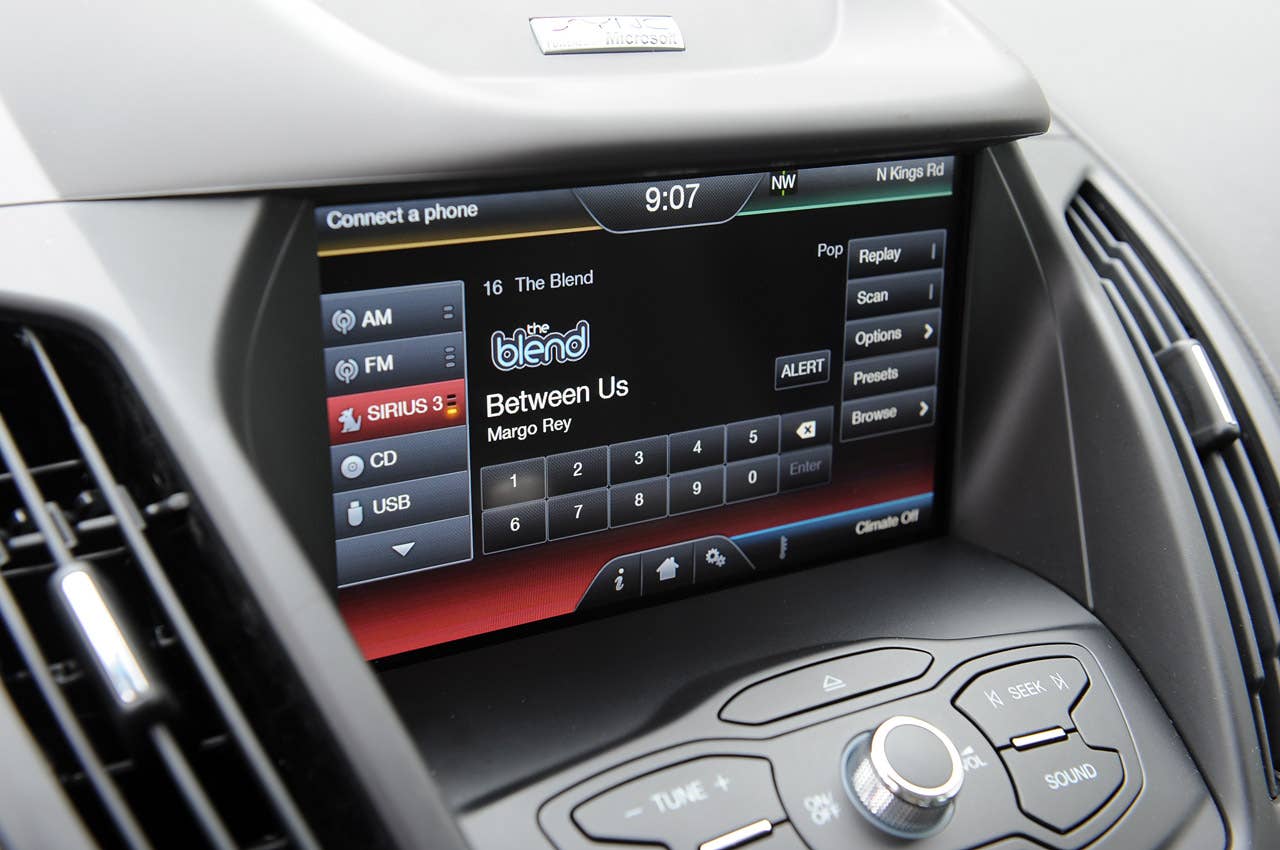 2013 Ford C-Max Hybrid audio system display