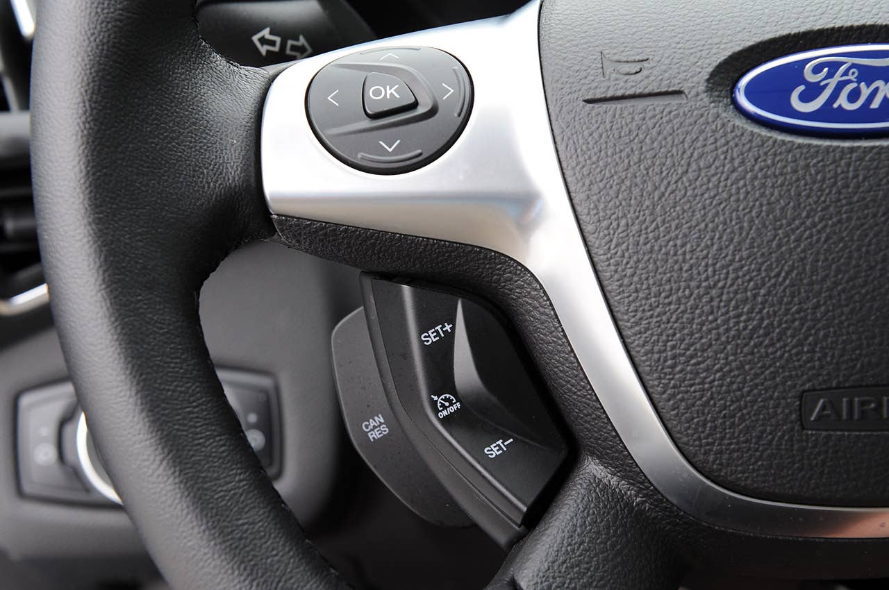 2013 Ford C-Max Hybrid steering wheel controls