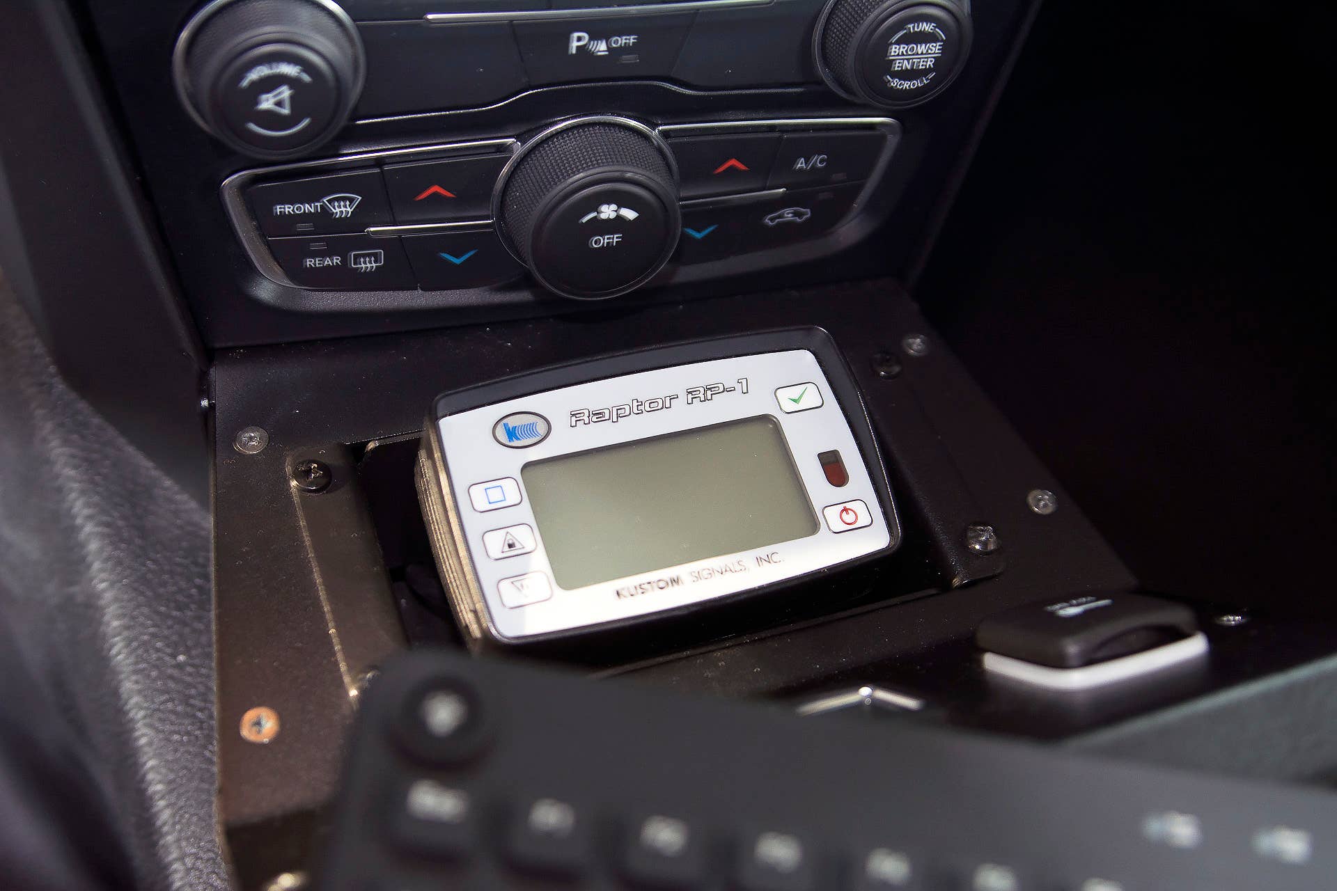 radio dodge charger pursuit controls police car