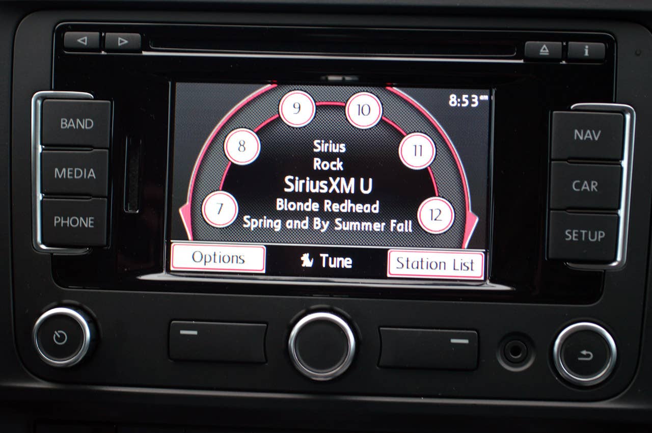 2013 Volkswagen Jetta Hybrid audio system display