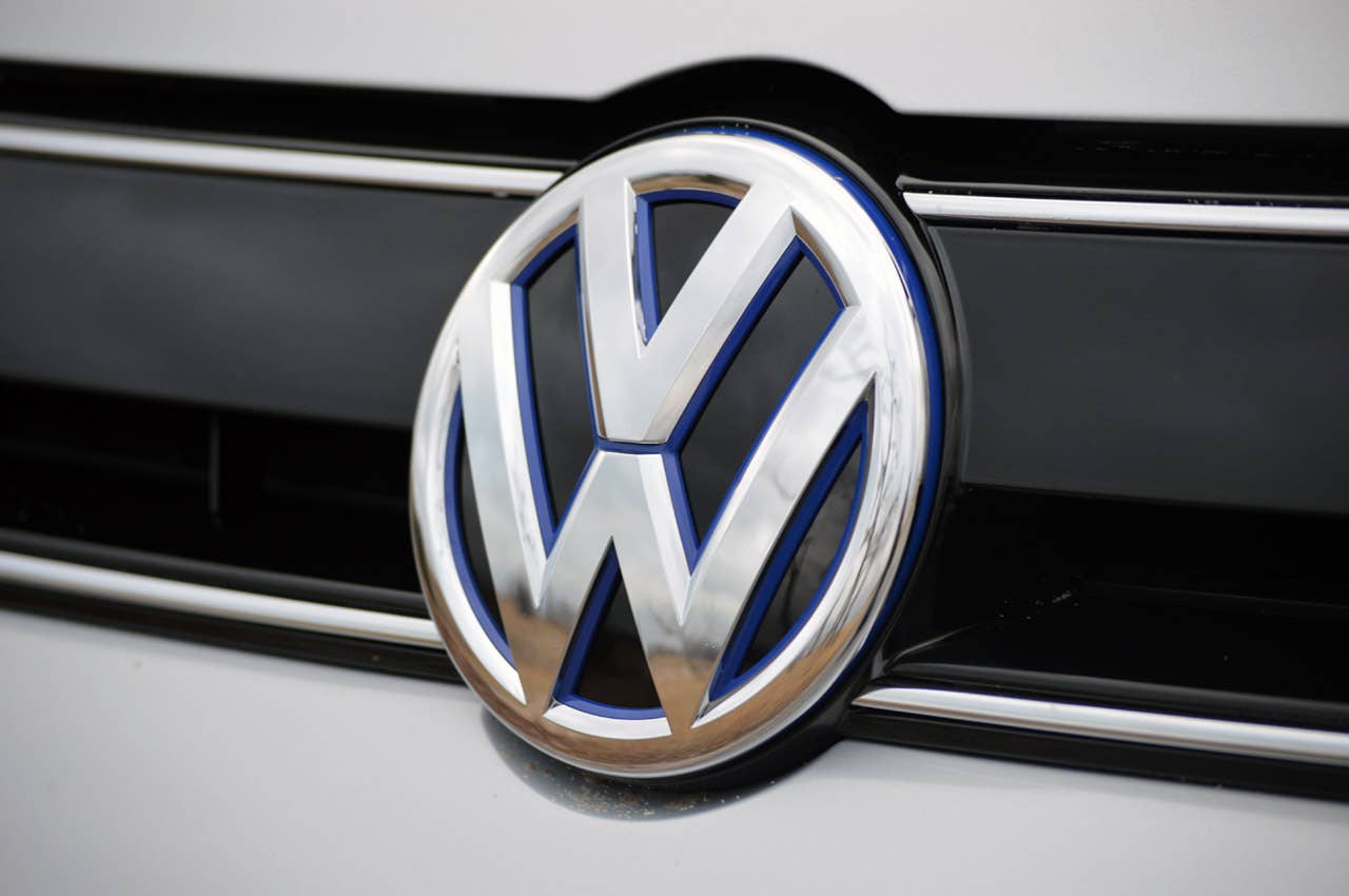 2013 Volkswagen Jetta Hybrid logo