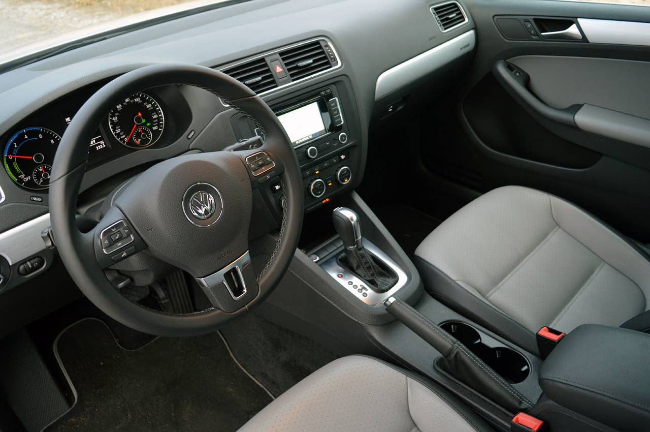 2013 Volkswagen Jetta Hybrid interior