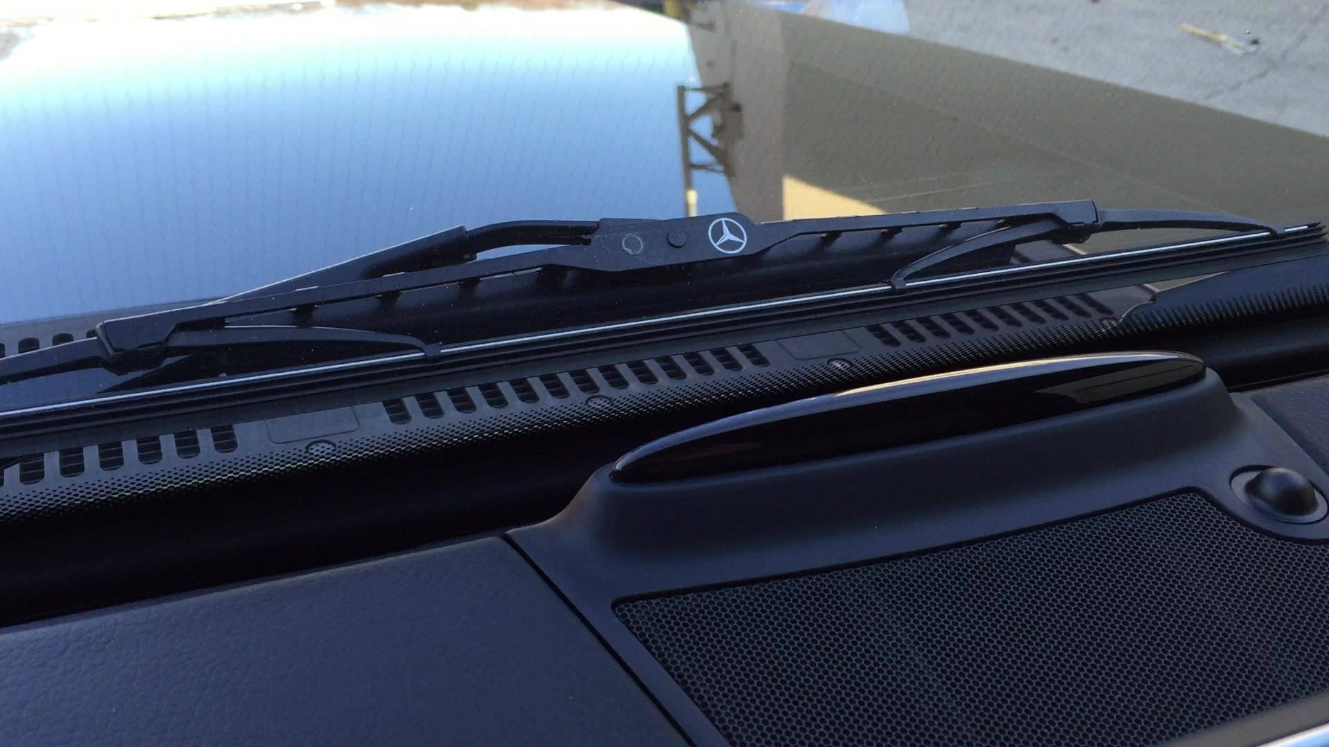 There is no lack of branding on the 2015 Mercedes-Benz G550; just a glance at the windshield wipers will confirm that.