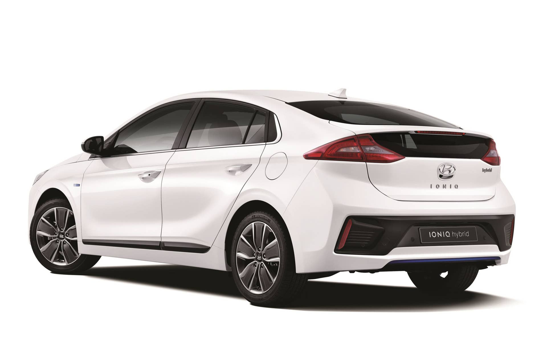 Hyundai Ioniq white rear 3/4