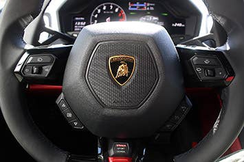 2016 Lamborghini Huracan LP 580-2