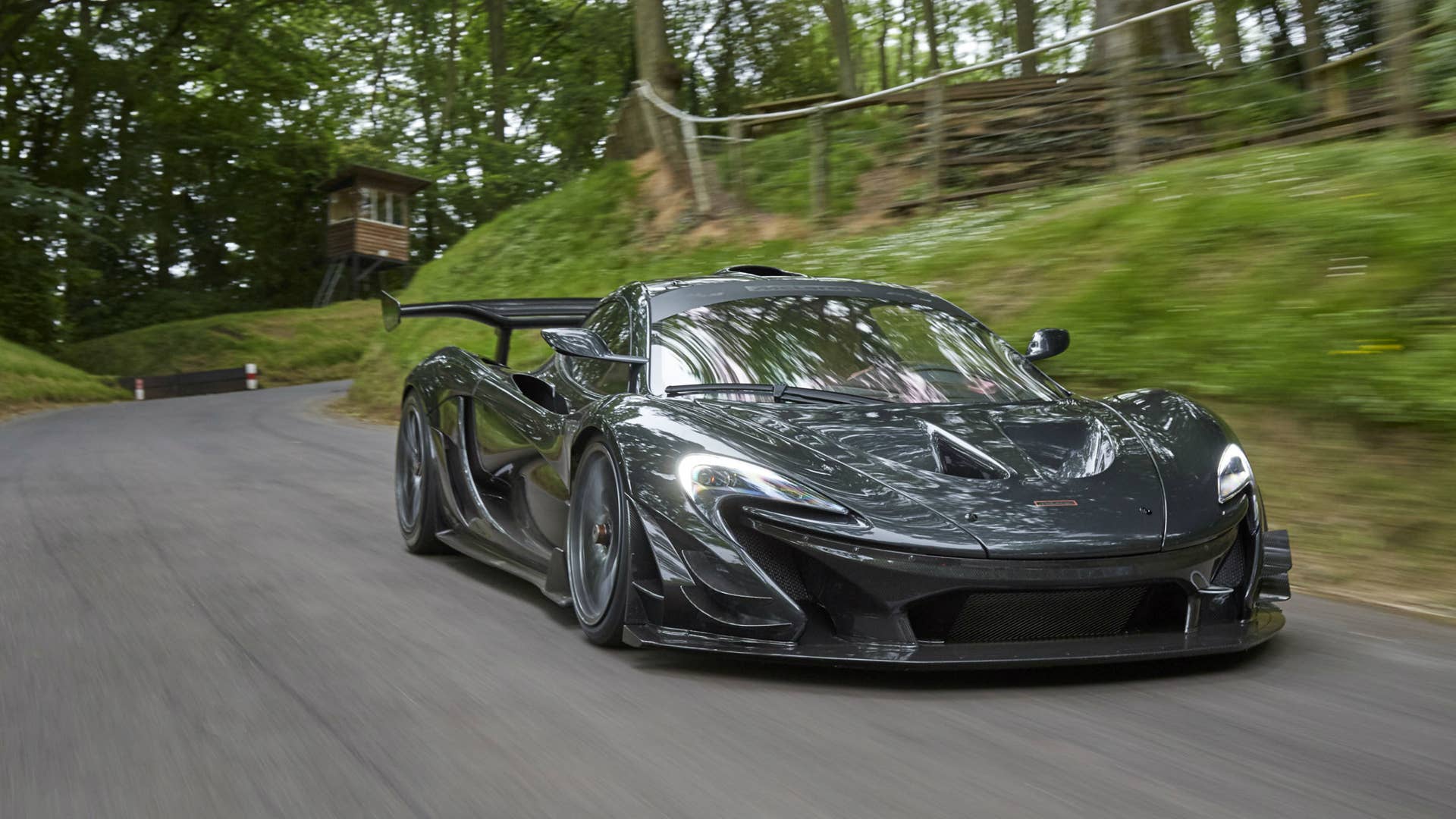 McLaren P1 LM by Lanzante front 3/4