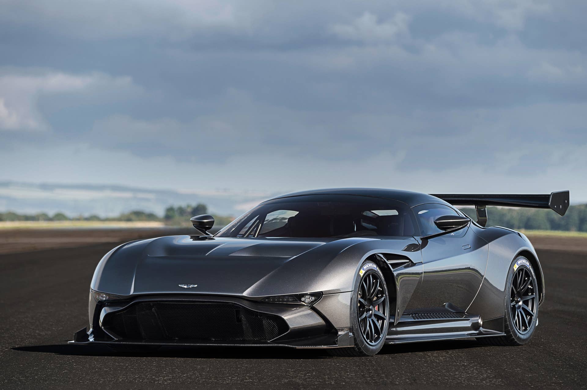 Aston Martin Vulcan airfield front 3/4