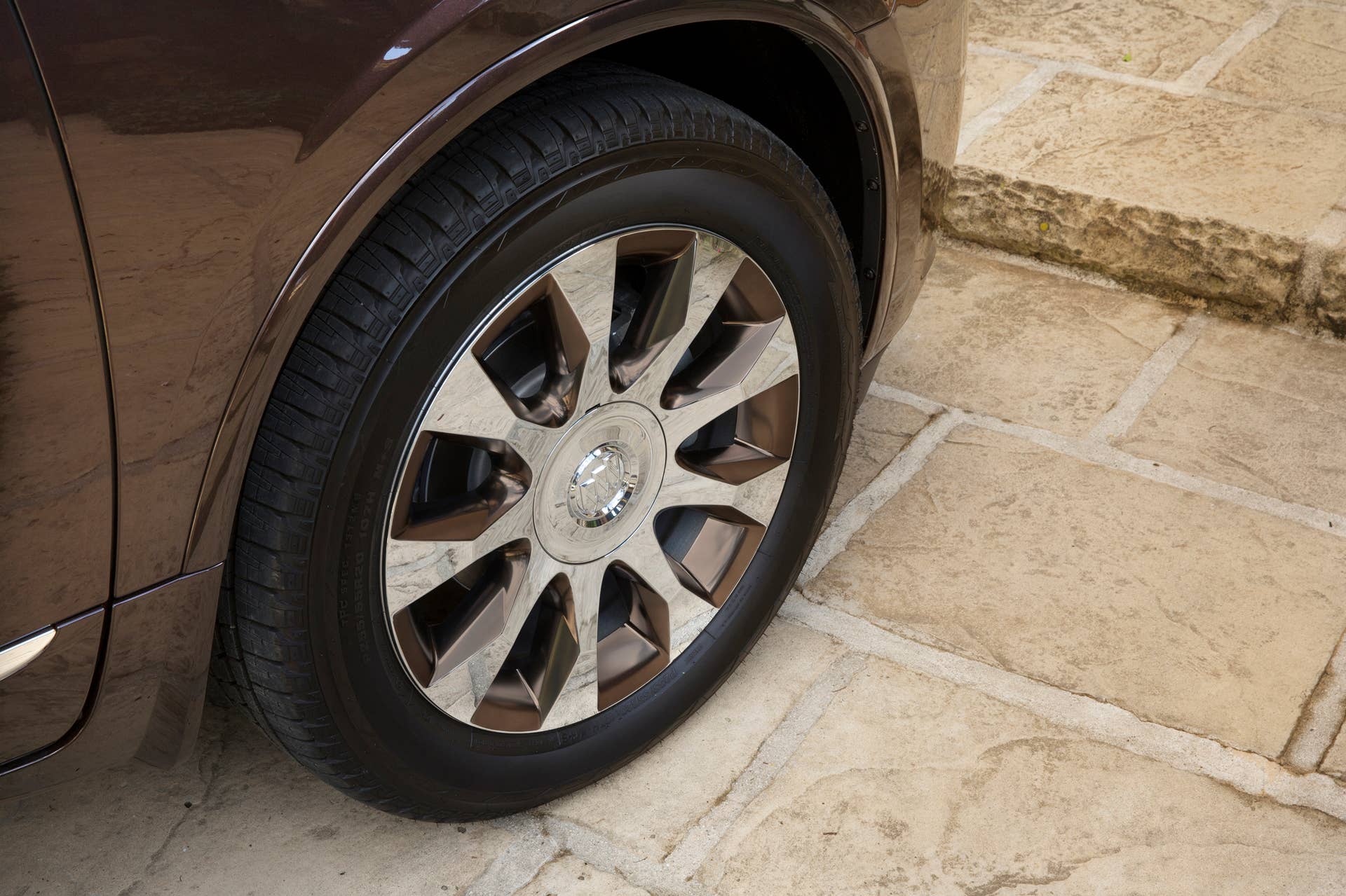 buick enclave tuscan edition wheels