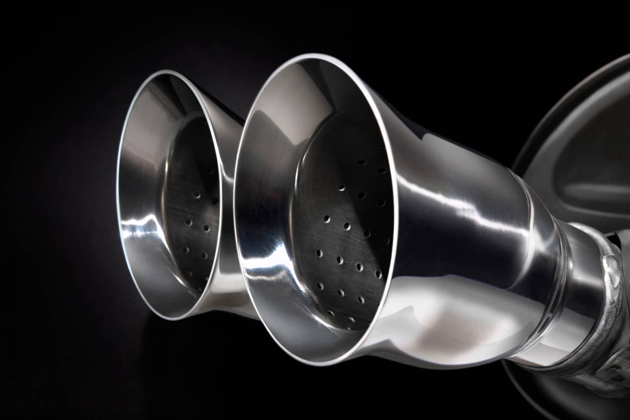 The Corvette Stingray's available dual-mode active exhaust system offers a 27-percent improvement in airflow. It features two additional valves that open to a lower-restriction path through the mufflers. When open, these valves increase engine performance and produce a more powerful exhaust note.