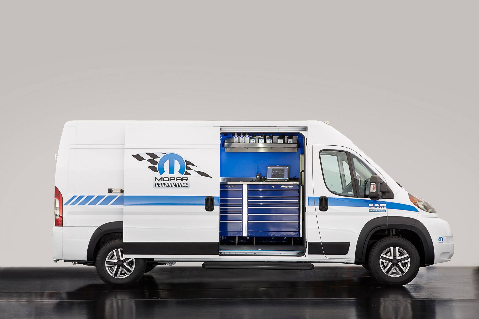ram promaster dragmaster door open