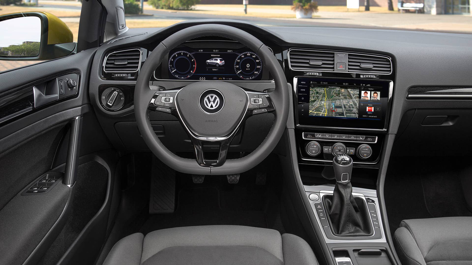 2018 Volkswagen Golf R