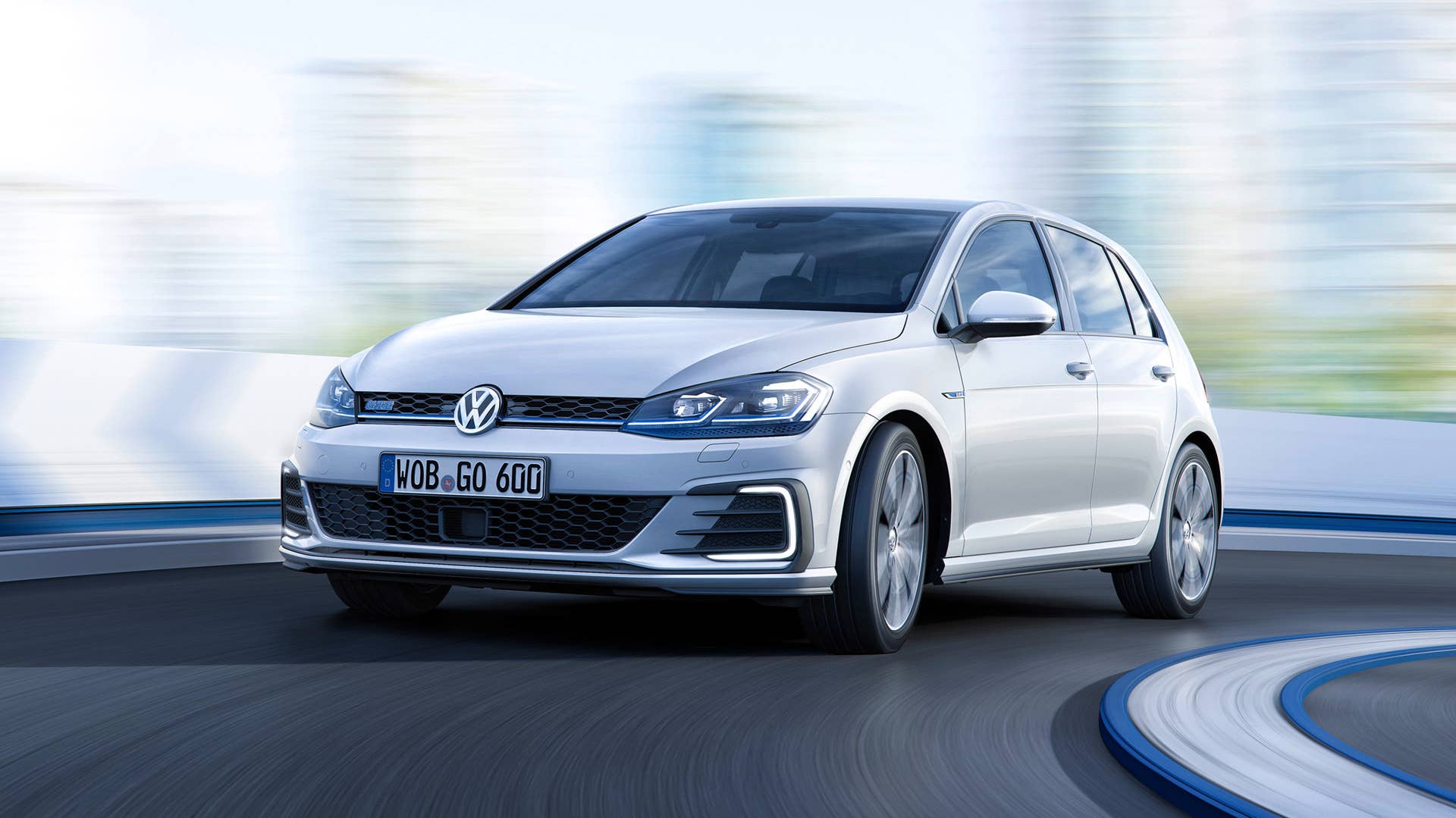 2018 Volkswagen Golf GTE