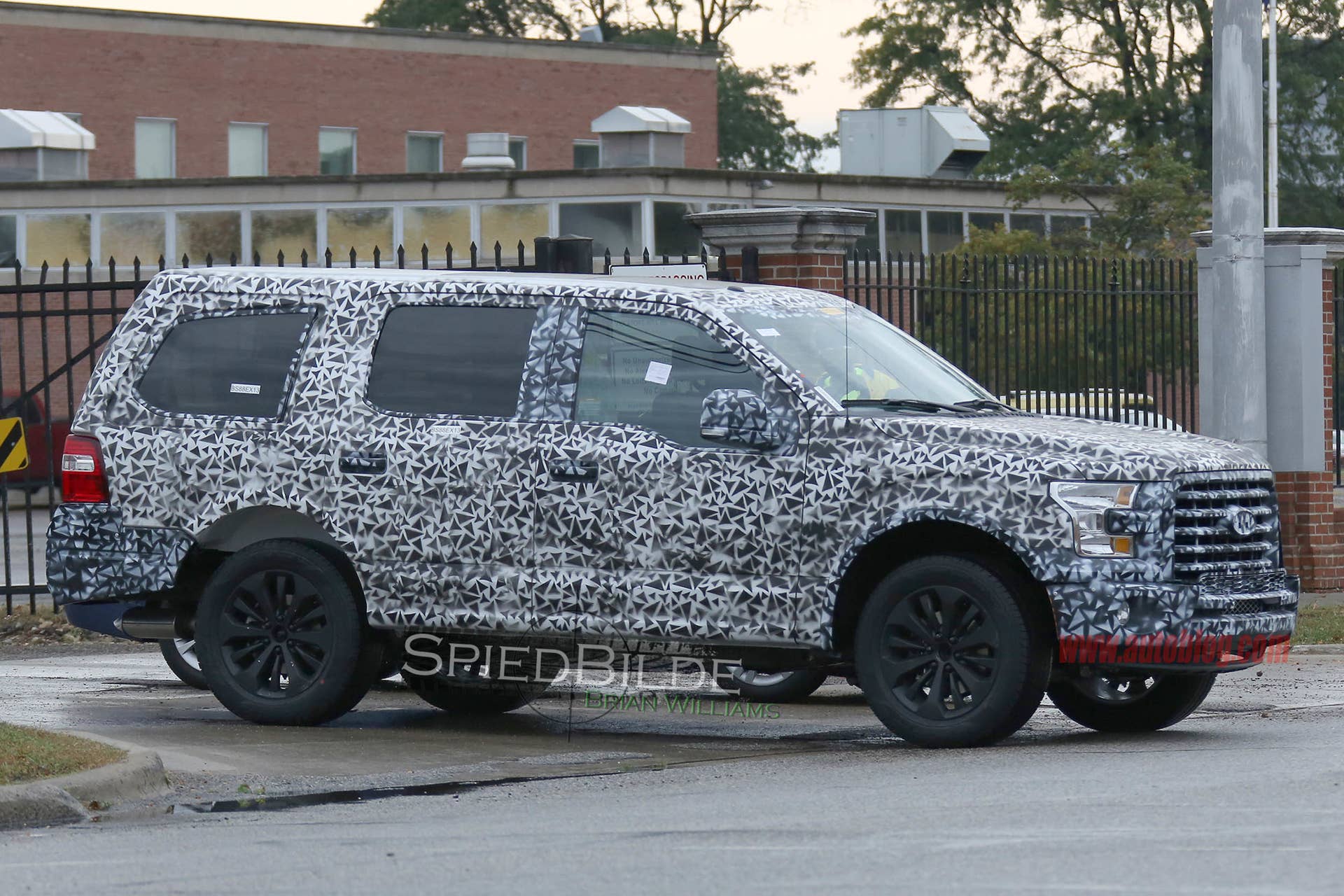 2018 Ford Expedition prototype side