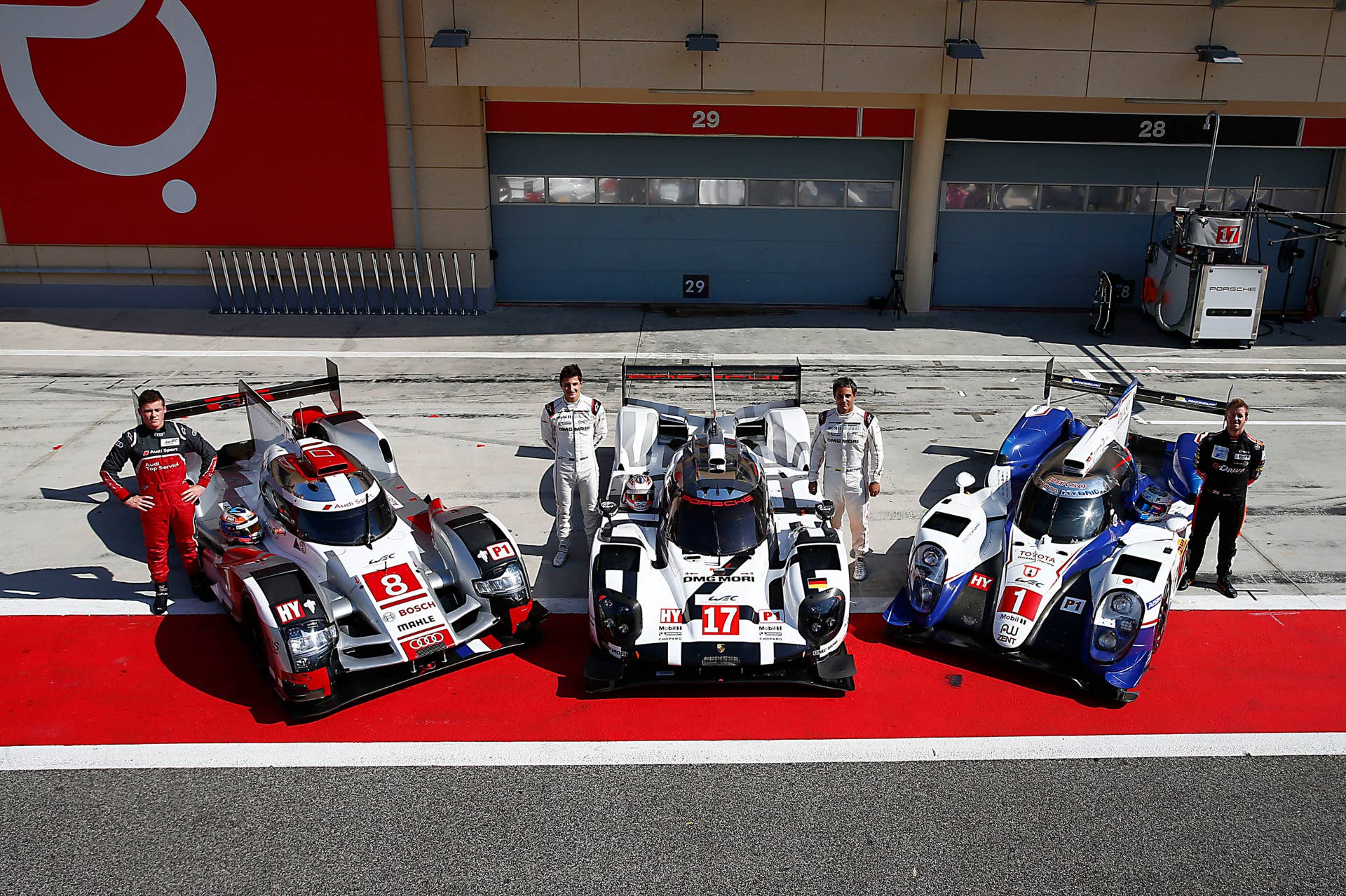 FIA WEC LMP1 rookie test Bahrain